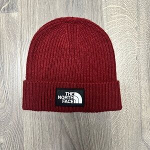 THE NORTH FACE TNF Logo Box Cuffed Beanie - Regular Fit, Cordovan